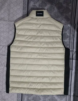 Chaleco Calvin Klein Hombre Talla L Beige