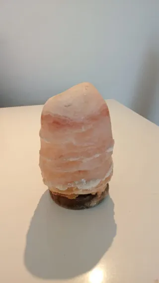 Lámpara de sal natural piedra rosa