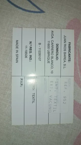 Agenda de piel marrón con logo