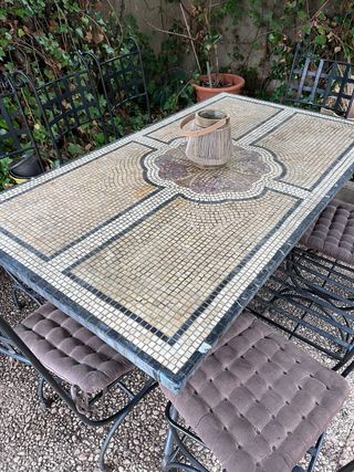 Mesa de jardín madera + 8 sillas con cojín