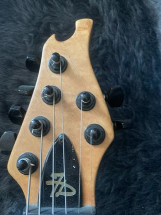 Guitarra Eléctrica Jerzy Drozd