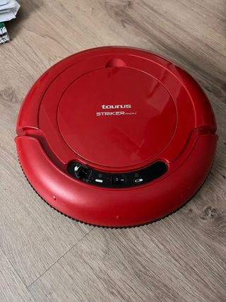 Robot Aspirador Taurus Striker Mini Rojo
