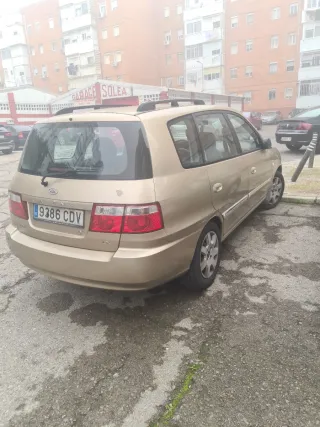 KIA Carens 2003