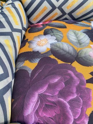 Cama acolchada Arppe perro/gato 33x44cm