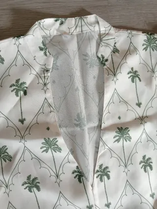 Vestido primaveral estampado palmeras