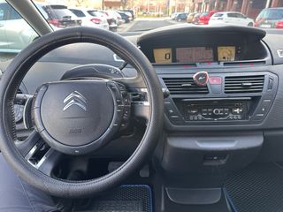 Citroen C4 Picasso 2011