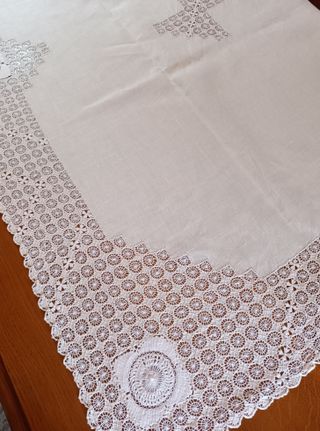 Mantelería antigua bordado Canario