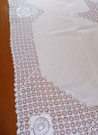 Mantelería antigua bordado Canario