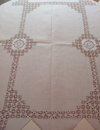 Mantelería antigua bordado Canario