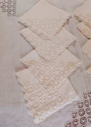 Mantelería antigua bordado Canario