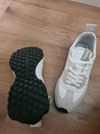 Zapatillas Pepe Jeans grises y blancas