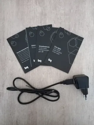 TABLET BQ + ACCESORIOS