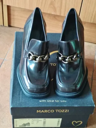 Zapatos Marco Tozzi tacón cadena
