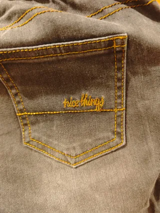 Pantalones Nice Things y Nolita