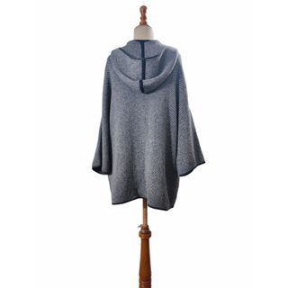 Massimo Dutti/ Cárdigan poncho de punto gris S