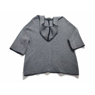Massimo Dutti/ Cárdigan poncho de punto gris S