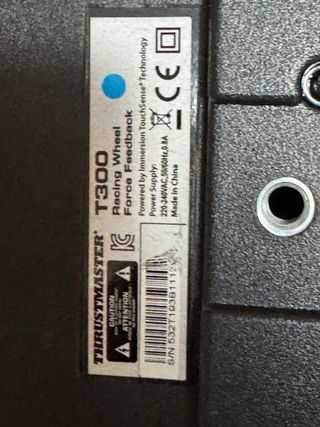 Thrustmaster T300 Servo Base Volante Ferrari