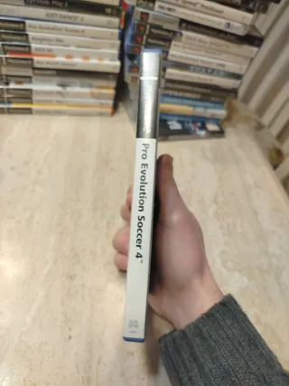 Pro Evolution Soccer 4 PS2