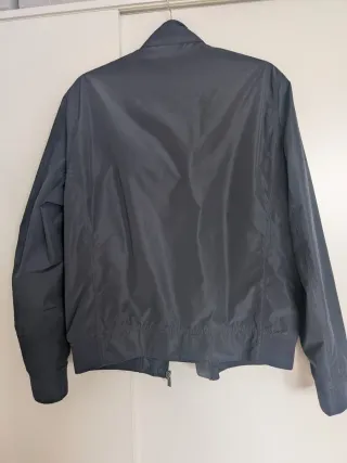 Chubasquero Massimo Dutti azul marino hombre