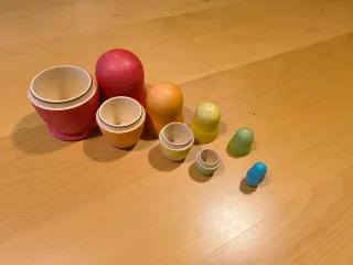 Lote 6: Matrioskas GRIMMS+3 encajables