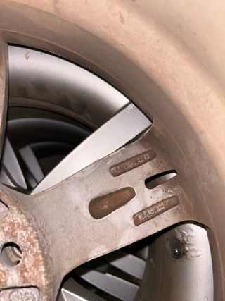 Llantas Ibiza 6L 16 con cubiertas 80%