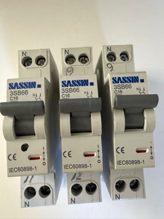 PIA SASSIN 3SB66 C16 16A