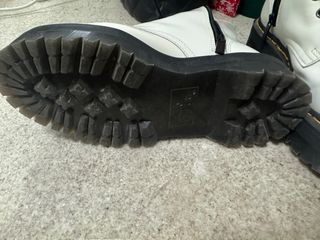 Dr. Martens bianche nuove