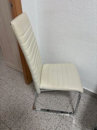 Pack 2 Sillas Beige y Plata