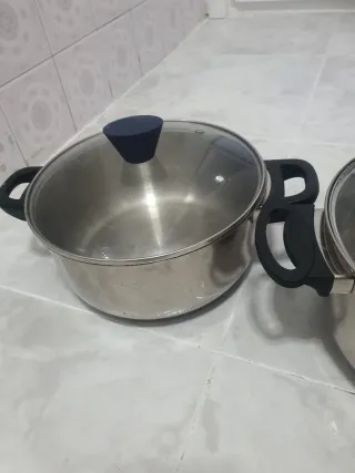 Olla de acero inoxidable con tapas