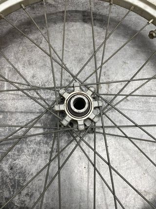 Llanta Delantera Beta Techno/Rev3