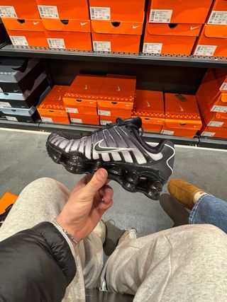 Nike Shox TL FADE Negro/Gris