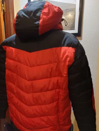 Plumas NORWAY roja y negra