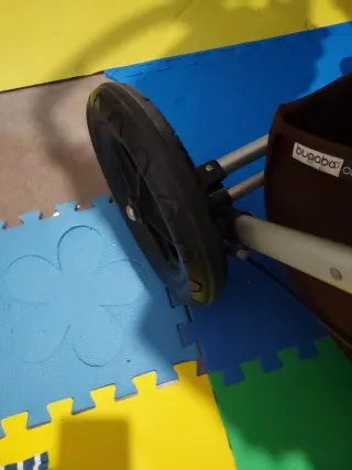 Bugaboo Camaleón 3 Cochecito + capotas + saco