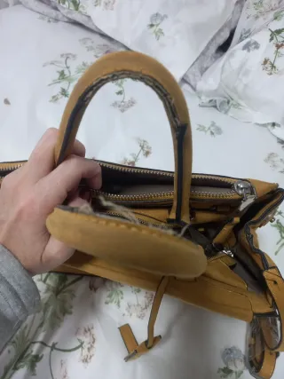 Bolso mostaza gran capacidad