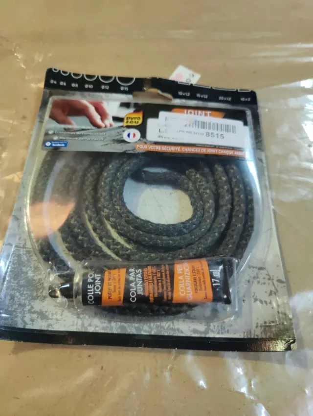 Junta refractaria 8mm x 2,5m + Pegamento