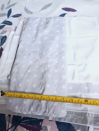 Almohada y fundas mini cuna