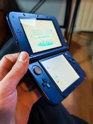 Nuovo Nintendo 3DS XL Galaxy con caricatore e stilo