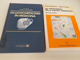 Lotto libri vari universitari di medicina Merk