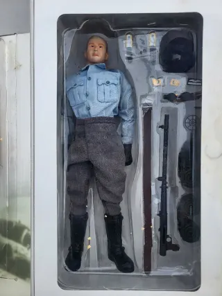 Figura militar Eugen Kroh WWII Dragon