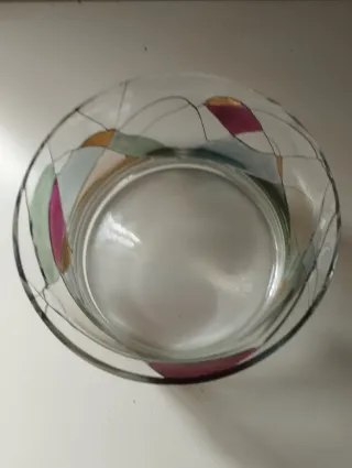 Jarrón de cristal decorado