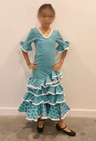 Traje Flamenca Niña Turquesa Lunares. 6-8 años