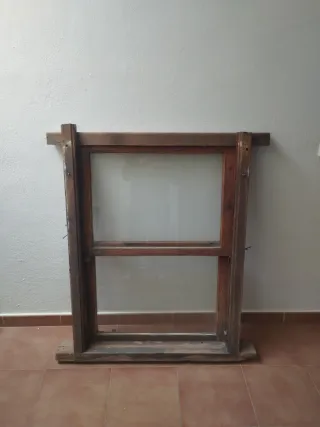 Ventana madera guillotina estilo western