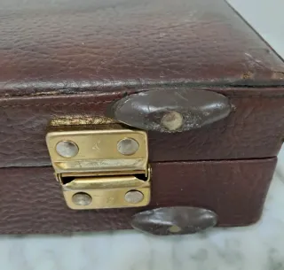 Maletín ejecutivo polipiel marrón