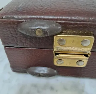 Maletín ejecutivo polipiel marrón