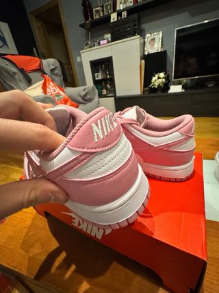 Nike Dunk Next Nature Rosa y Blanco