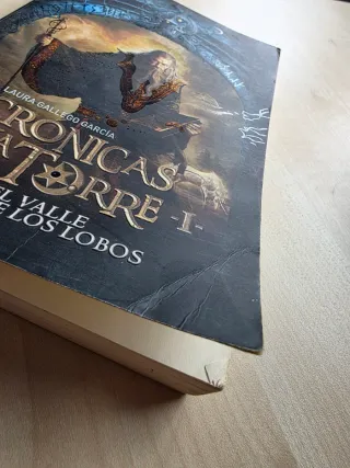 Crónicas de la Torre I. El Valle de los Lobos (...