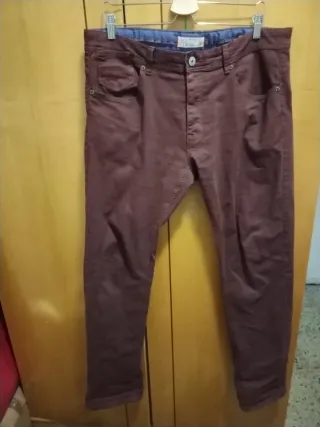 Pantalones burdeos Easy Wear