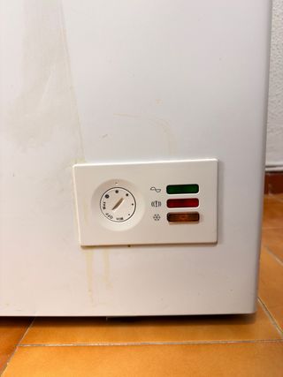 Arcón congelador compacto blanco