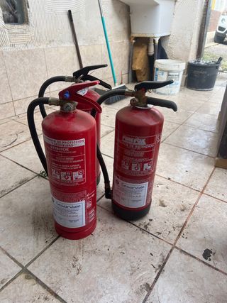 Extintores 6kg 21A cantidad 3