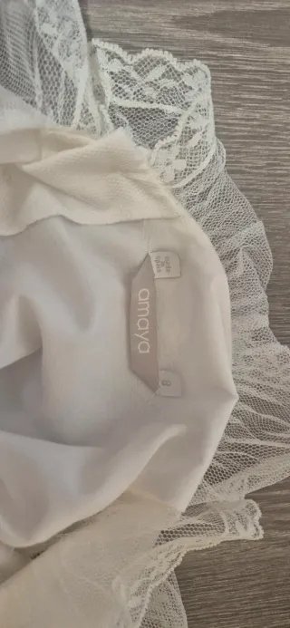 Vestido de ceremonia blanco y azul